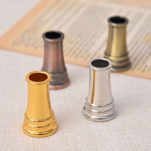 Feather pen carved dip ink pen holder pen holder wholesale exquisite round metal base pen accessories Christmas gift
