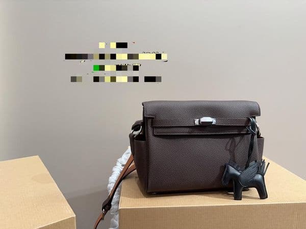 Z33 New Wang Crossbody Bag 10A+High Quality Women's Handbag Diamond Flash Fashion Luxury Trendy Large Bold Chain Bag with Box