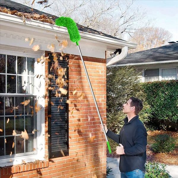 Gutter Cleaning Brush Roofing Tool with Telescopic Extendable Pole 8.2Ft Guard Cleaner Tool Easy Remove Leave, green