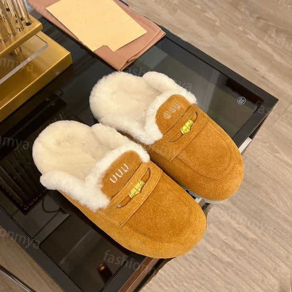 Designer Mules Women Warm Slippers Retro Gold Coin Slipper Leather Home Shoes Capri Wool Mules Suede Half Slipper
