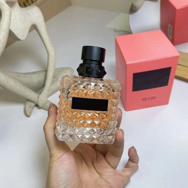 Male Born In Roma Perfume Donna Fragrance Eau De Parfum For Women 3.4 oz 100ml Cologne Spray Long lasting Good Smell Floral Notes Perfume Sp