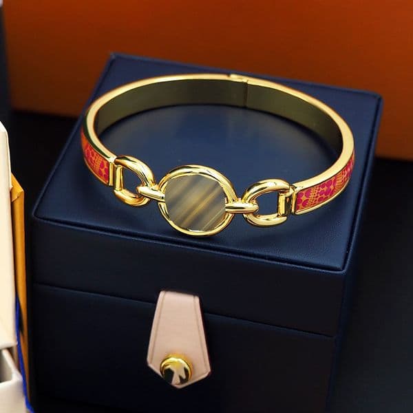 Brand Classic 6mm Wide Designer Bracelet Fashion Luxury Couple Cuff Bracelet for Women and Men High Quality 316L Titanium Steel Bracelet Jewelry 250410