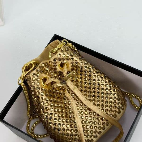 Ladies' Designer Mini Bucket Dot Dinner Bag Blinging Crossbody Style with Chains in Gold and Silver Drawstring Bags Small Party Purses Bright Bead Bag