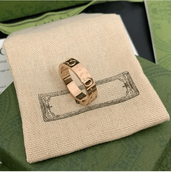 Band Rings high qualityLuxurys Nail Ring Mens Ring Love Rings Designer Fashion Titanium Steel Engraved Letter Pattern Designer Jewelry Engagement Ring Rings YY