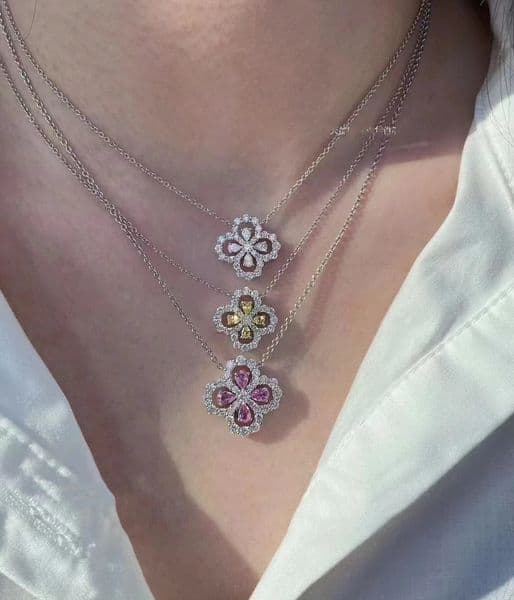 Pendant Necklaces Designer HW Loop 25Sterling Silver Diamond Pendant Necklace Four Leaf Clover Necklace Women Personalized Fashion Minimalist Trendy Collarbone
