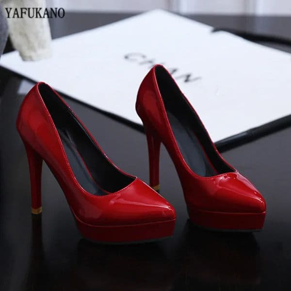 2024 Women's Pumps Shoes Trasero Saltos altos Sexy Thin Heel High Heels12CM Pointed Pumps Women Shoes Platform Wedding Shoes