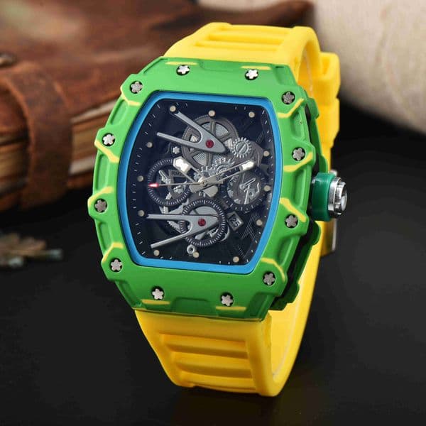 KIS New Top Luxury Mens Watches Quartz Chronograph Swiss Mens Wristwatches Iced Out Hip Hop Rubber Strap Sport Men Watch Male watches