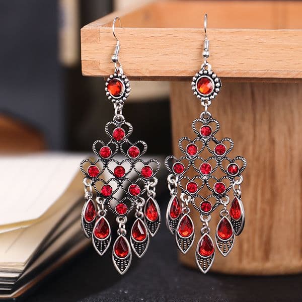 Bohemian Ethnic Style Rhinestone Earrings for Women Vintage Multilayer Hollow Peach Heart Geometric Long Drop Earrings Jewelry