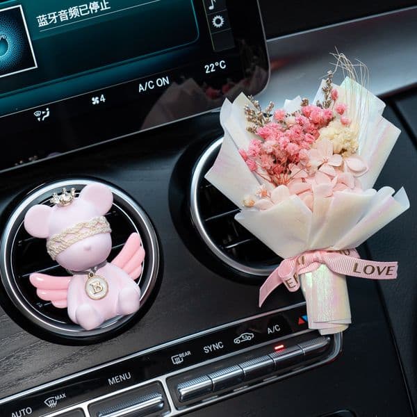 Creative Cute Small Flower Bear Car Perfume Air Freshener Mini Dry Flower Car Air Vent Clip Accessories Interior
