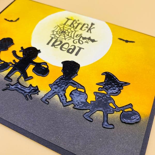 Alinacutle Halloween Children Hunts Etched Dies Metal Cutting Die Cut Scrapbooking Paper craft album Handmade Card
