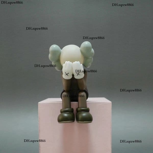 Wholesale hot selling high quality toys designer movie anime companion figurines birthday party holiday gifts