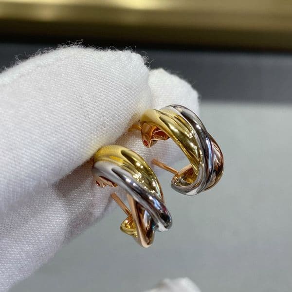 2026 V gold material in three colors plated Luxury quality charm half round shape drop earring have stamp PS6536