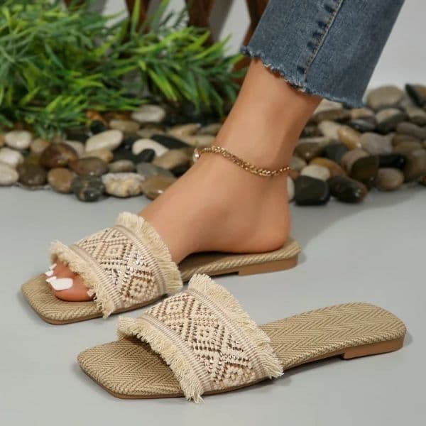 Women Summer Straw Woven Casual Slippers Outdoor Espadrille Flip-flops Fashion Flat Ladies Sandals and Slippers Large Size