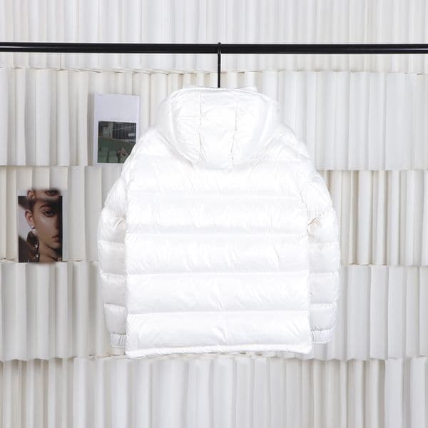 YVG Jacket Mens down Winter Jacket designer coat Casual Down Coats Mens Stylist Outdoor Warm Jacket Unisex Coat Size 1-6