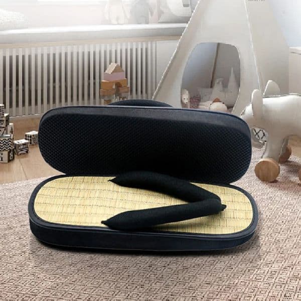 Straw Plaited Man Flip Flops Summer Slippers Y-shaped Clip Slipper Sandals Open Toe Japanese Thick Bottom Slippers Indoor