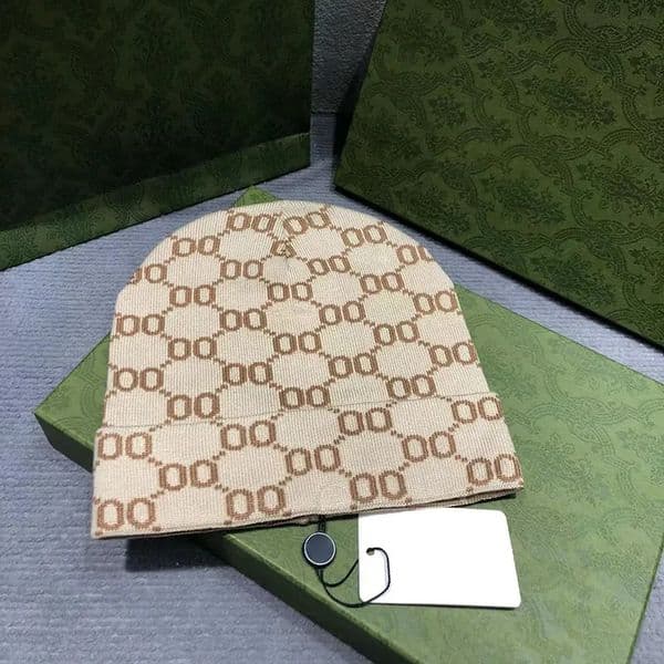 Winter beanie designer hats designers polo hat Fashion Beanie are warm soft with a classic monogrammed style for men and women