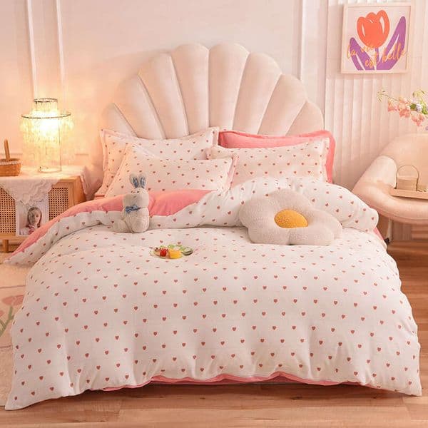 Winter Milk Four Thickened Coral Velvet Children's Cartoon Quilt Three Piece Set Small Fresh Bed Sheet