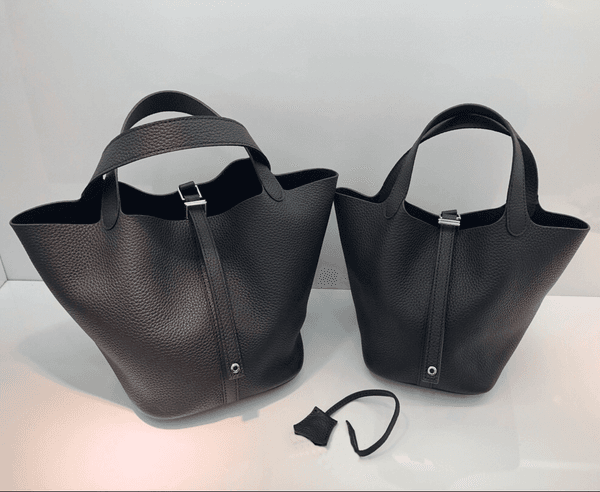 Hot Ins Fashion 18CM 22CM Bucket Totes Soft Cowhide Genuine leather handBags lady Women Handbag wholesale High quality Come With Horse charm Twilly