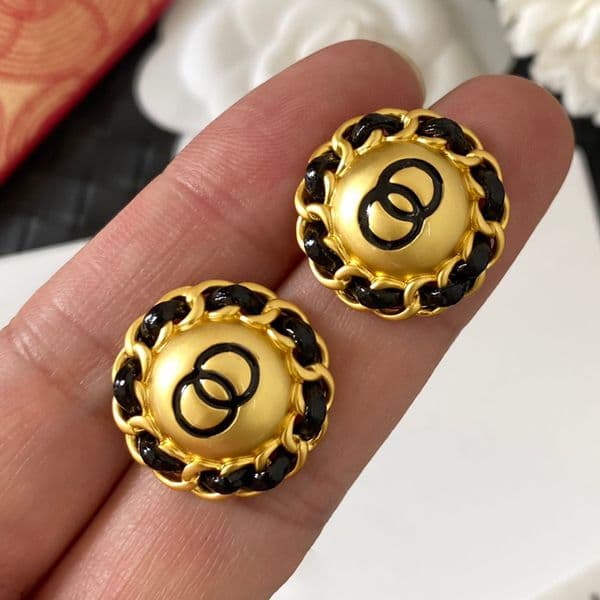 Never Fading Round Designer Ear Stud Earrings Pearl Real Gold Brass Copper Stamp Letter Earring Fashion Womens Elegance Wedding Party Jewelry Accessories