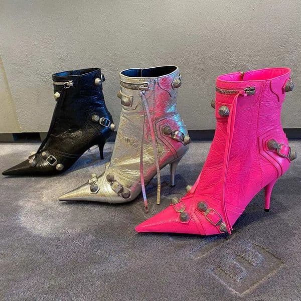 Cagole sheepskin belt buckle decorative side zipper locomotive sexy pointy fashion boots high heels designer women's factory shoes