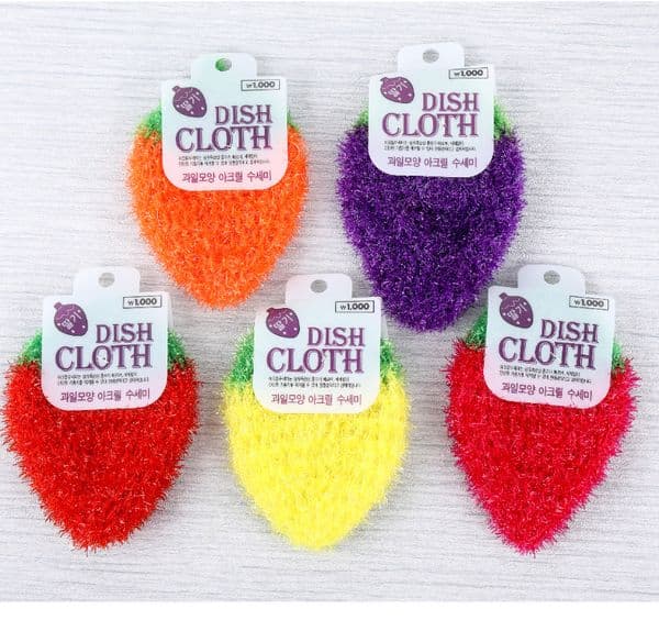 Acrylic dishwashing towel clean oil does not hurt the utensils four-color strawberry dishwashing towel fashion beautiful