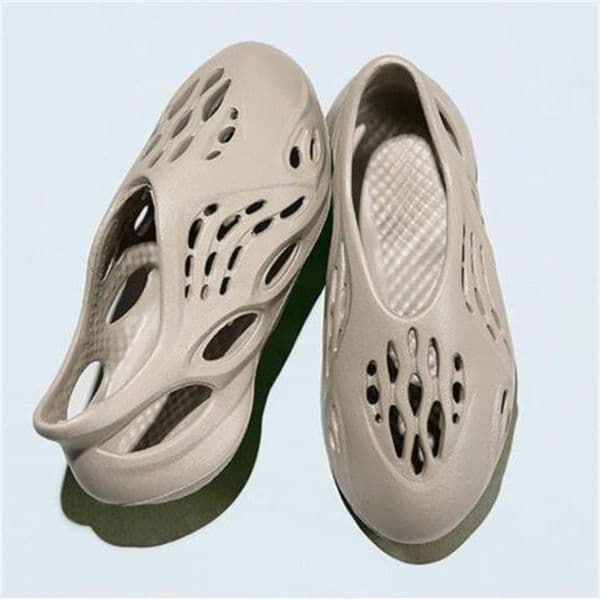 Summer Children Sandals Baby Boys Girls Beach Slides Kids Slip-On Slippers Lightweight Closed Toe Shoes Toddlers Infants Sneaker