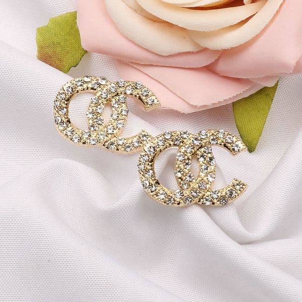 Designer Earings Letters C Stud Earring Dia Earrings Fashion Women Jewelry Accessories Loves Gift 20 Style