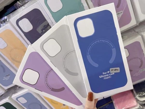 Durable Clear Backcase Featuring Built-in Magnet Support Ideal Companion Accessory for Latest Generation Apple Devices