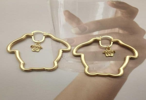 Fashion Designer Earrings V Letter Banshee Head 18K Gold Plated Womens VE037