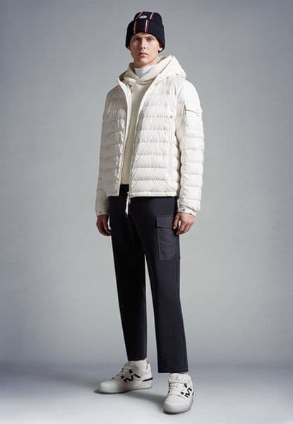 2023 Autumn Winter Men's White Duck Down Parkas Jackets Hooded Zipper Striped Man's Slim Short Coats MKM037