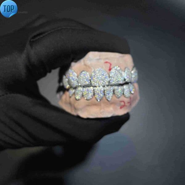 Pendant Necklaces Custom Made Dental Grills Iced Out Sterling Silver Real Gold Jewelry Zigzag Setting VVS Moissanite Diamonds Teeth Grillz