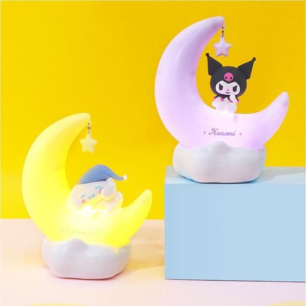 Novelty Items LED Romantic Kuromi Light Bedroom Decoration Moon Shaped Night Light Anime Cinnamoroll Cute Doll Desk Lamp Kids Gift