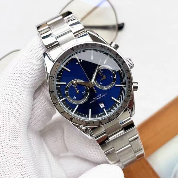 AAA High Grade 44MM Quartz Chronograph Mens Watches Red Hands Stainless Steel Bracelet Fixed Bezel With A Top Ring Showing Tachymeter Markings Wristwatches