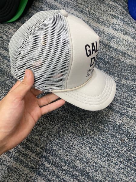 yyss2023 Brand baseball cap Fashion womens mens designer hat shade suitable for truck driver hat cotton lining spring summer outdoor Breathable 881c