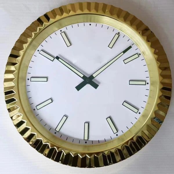 Luxury Clock Metal Fashion Golden Wall Clocks Brief Art Large Watch Living Room Silent Quartz Reloj De Pared Gold Home Decoration Luminous 1 W250715