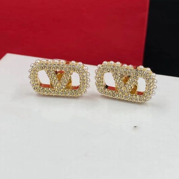2023 earrings designer for women stud luxury gold heart shape pearl crystal gold double V letter 925s silver jewelry classic 77