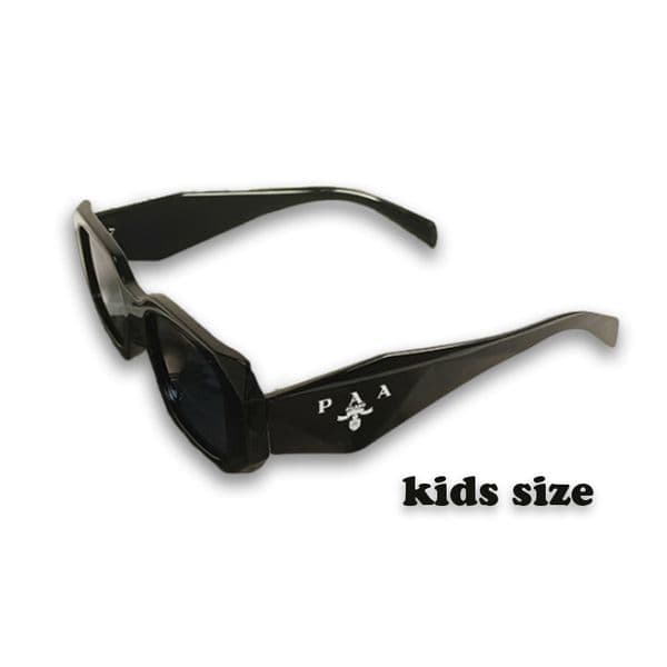 baby Triangle Sunglasses fashion Kids glasses P Designer Polarized For Boy Girl Goggle Sunglass Full Frame Sun Glass Beach Eyeglasses CSG2402043