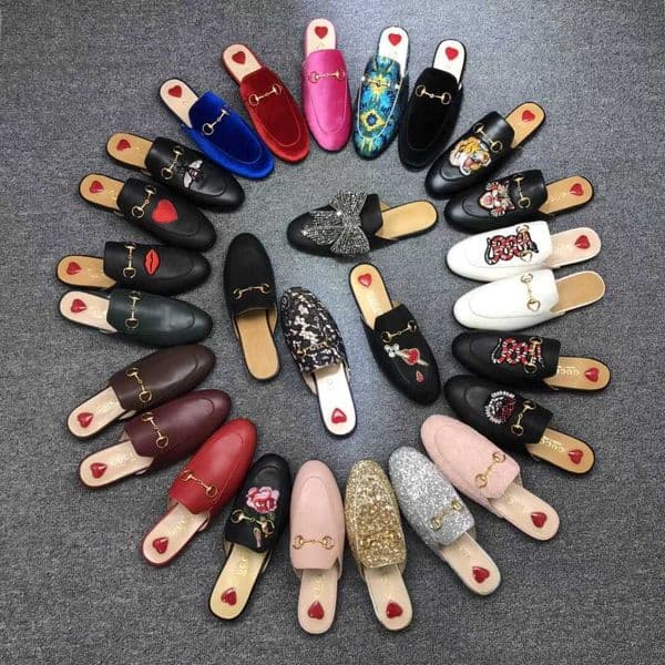 Summer men Beach slippers classic Designer Lazy Flat Baotou Flip flops 100% leather lady Slides Suede letter women shoes cowhide Metal mens