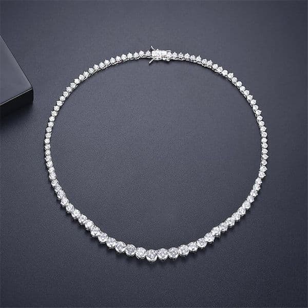 Pendant Necklaces 2025 Top Sell Bride Tennis Necklace Sparkling Luxury Jewelry 18K White Gold Fill Round Cut Topaz Diamond Gemstones Ins Women 16inch Pendant