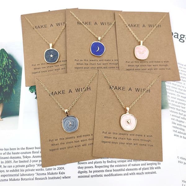 Bulk Price Geometric Love Pendant Necklace Women's DIY Alloy Star Moon Lightning Clavicle Rope Chain Necklace Jewelry Accessories