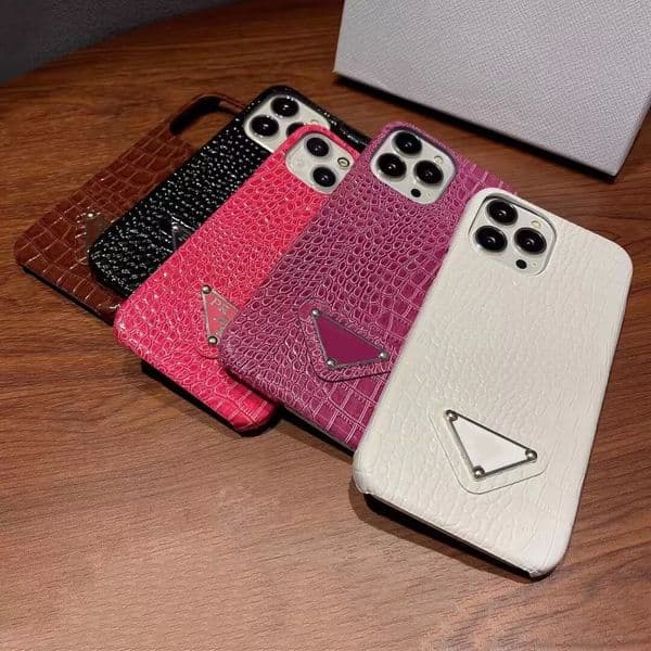 Luxury Designer Phones Cases Crocodile pattern Leather Phone Case Letter Mens Womens for iPhone 13 11 12 pro Max 7 8 X XS Mobile Fashion Cover