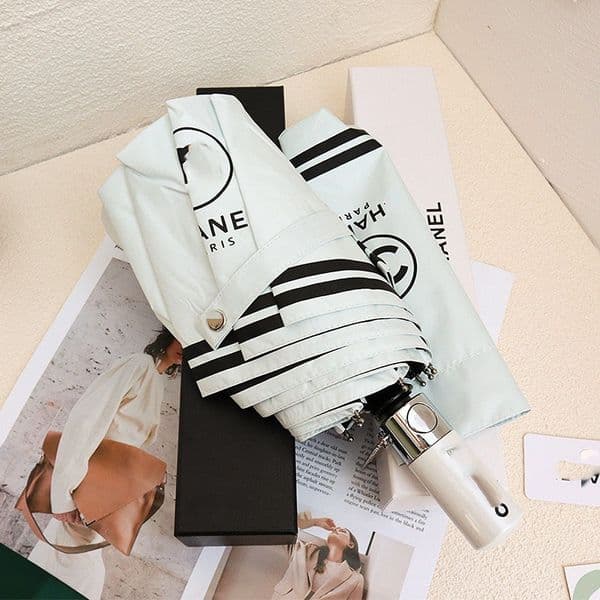 Women's Designer Full Automatic Umbrellas Retro Folding Rain Shine Umbrella Logo Black and White