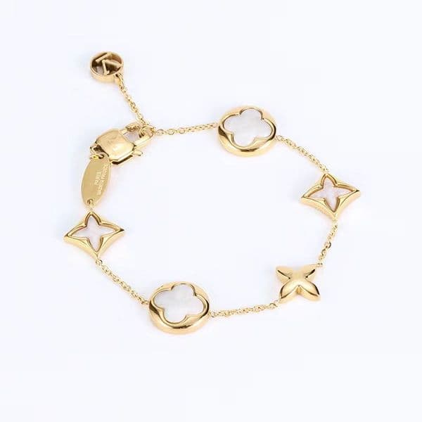 Designer Flower lock Bracelets Bangle letter V Titanium steel designer for women men luxury jewlery gifts woman girl gold silver rose gold wholesale