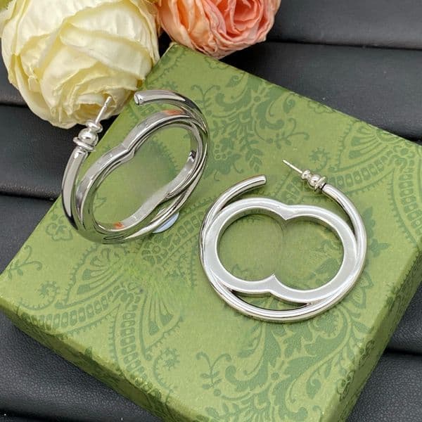 Luxurious Silver Letter Earrings High Quality Designer Earrings Letter Design Grand Style