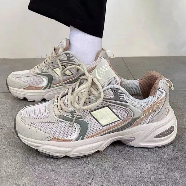 Designer 2025 Versatile Men Fits Quality Material Daily Use Premium Athleisure Affordable Popular Brand Easy Classic Shoes