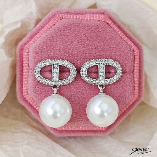 Light High-End French Pearl 2024 New Ins Temperament Socialite Earrings Ddmyfeb