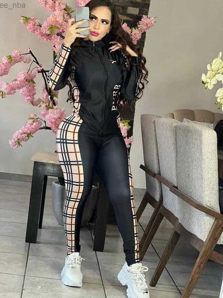 Womens Two Piece Sets 23SS Women Tracksuit Woman Sweatsuits Clothing brand coat zipper Long sleeved Pants Casual Outfit Sports Suit Classic plaid design Size