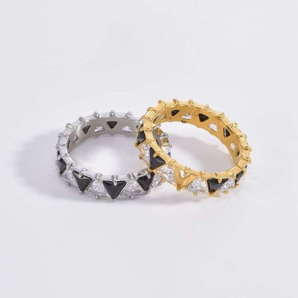 Hot Selling Titanium Steel Row Colorful Zircon Ring for Women with Diamond Triangle Design