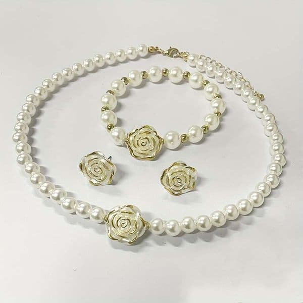 Jewelry Flower Shape Necklace Bracelet Earrings Set for Women Resin Material