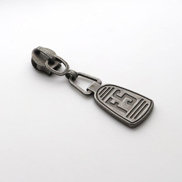 5mm Nylon Pulls for Clothing and Bags, Fancy Tabs, Die-cast Zipper Heads 1039